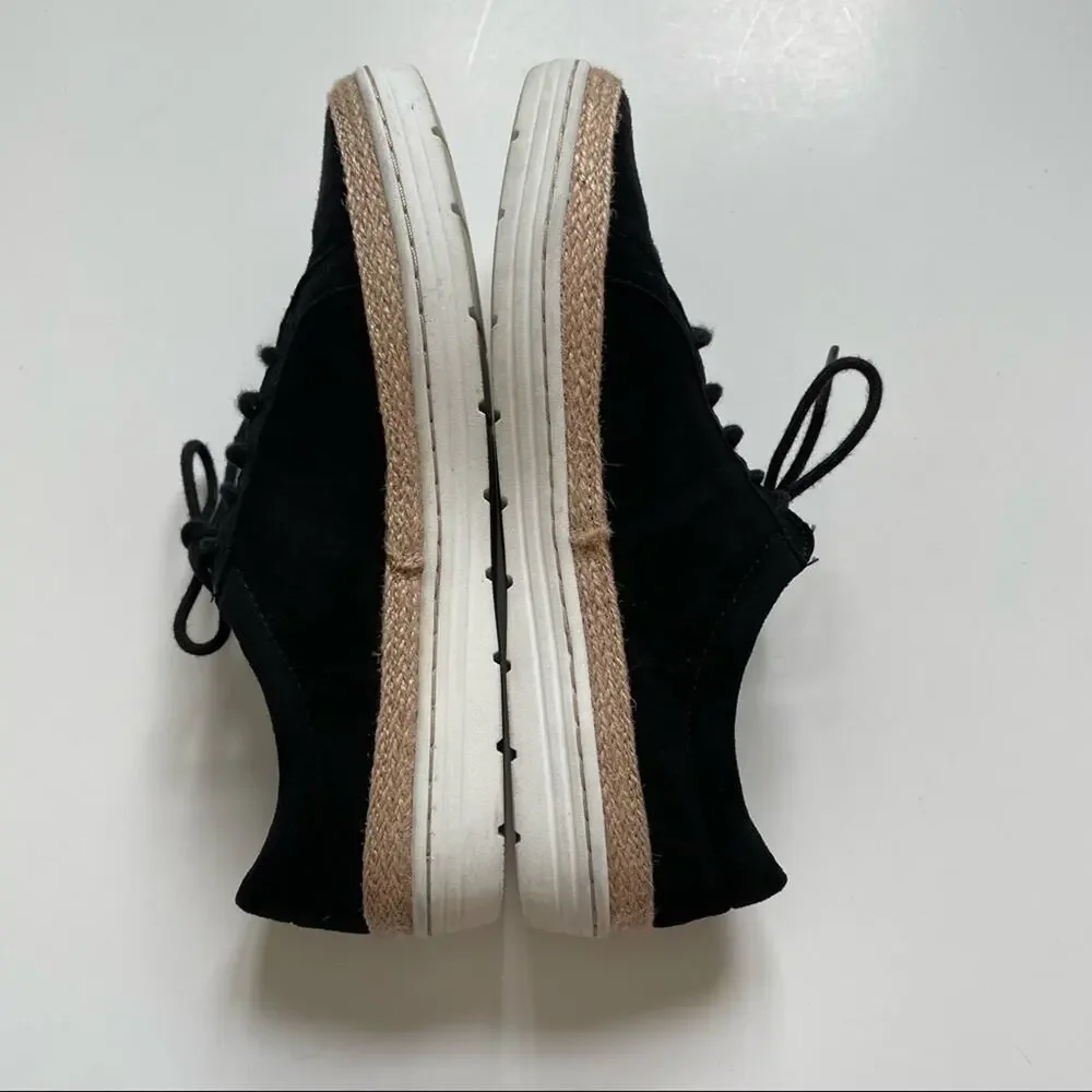 Clarks Black Nubuck Lace Up Marie Mist Sneaker